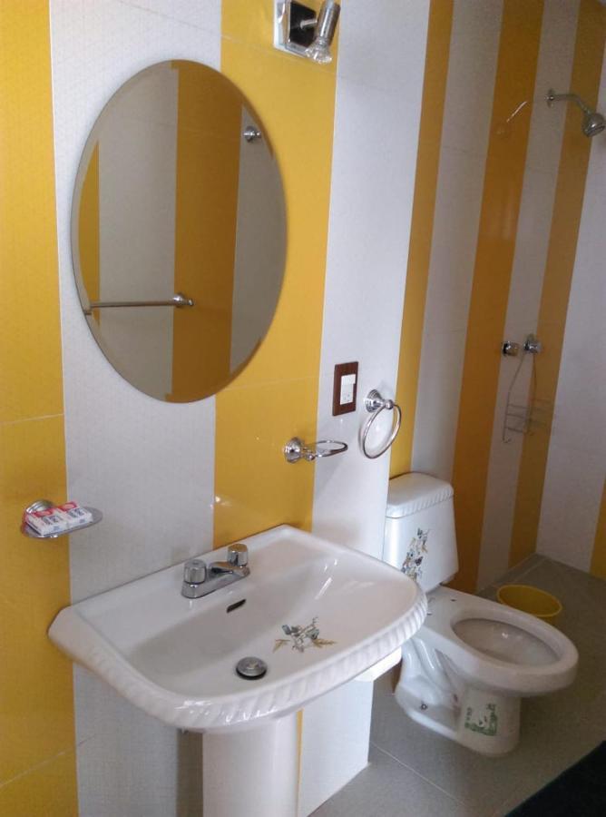 Hotel Posada Don Vasco 익스미킬판 외부 사진